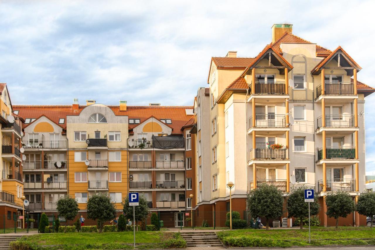 Apartament Dwupokojowy 斯维诺乌伊希切 外观 照片